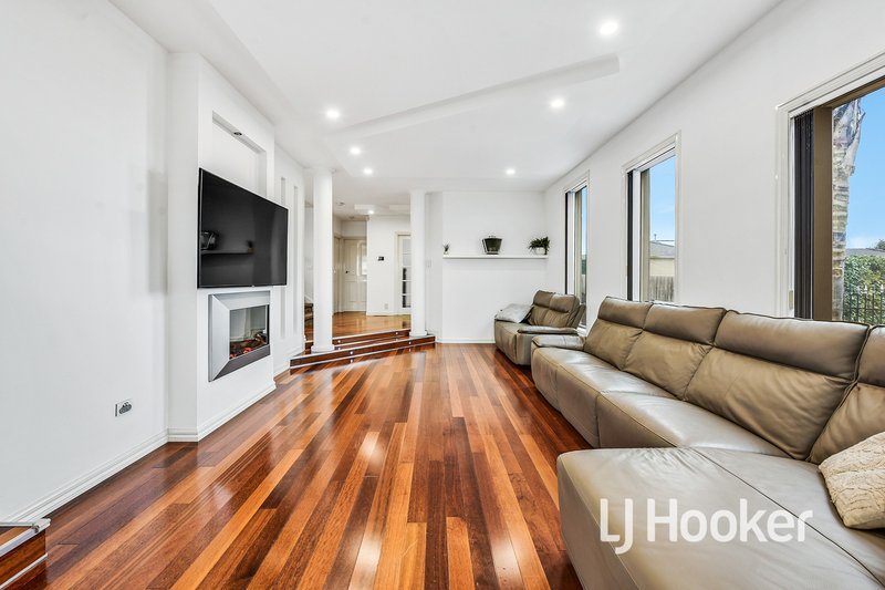 Photo - 7 Pascuzzi Court, Hampton Park VIC 3976 - Image 18