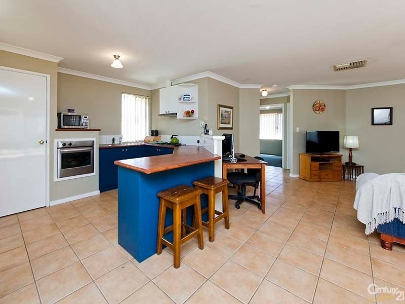 Photo - 7 Passfield Street , Baldivis WA 6171 - Image 4