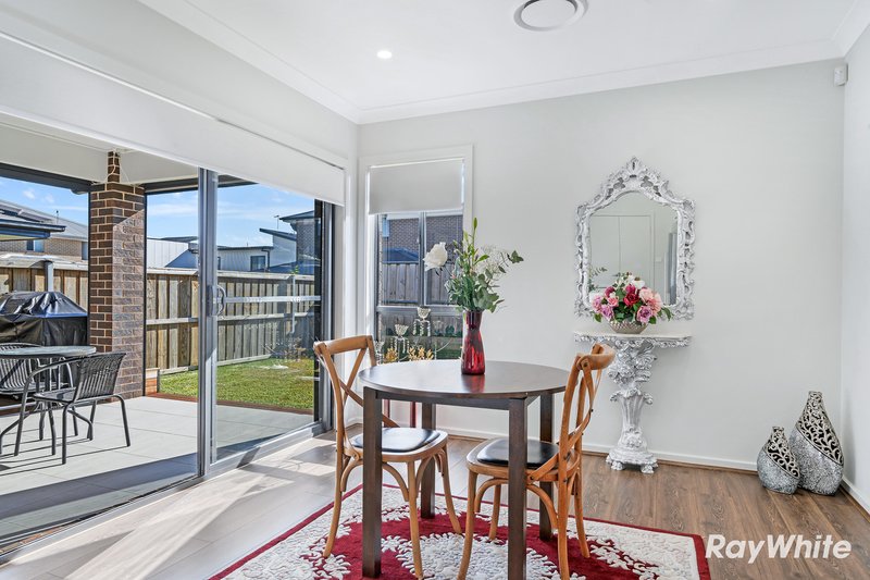 Photo - 7 Passionflower Street, Marsden Park NSW 2765 - Image 6