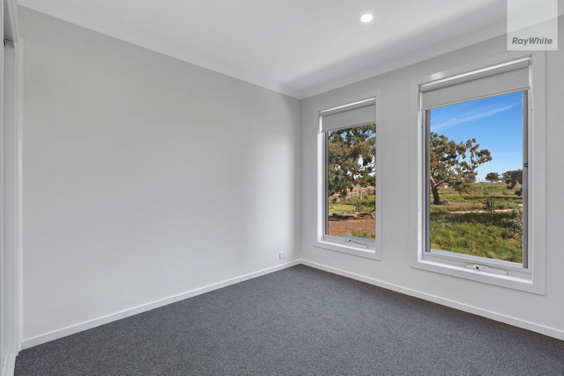 Photo - 7 Pastel Lane, Wollert VIC 3750 - Image 9