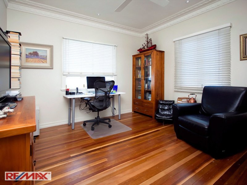 Photo - 7 Patomar Street, Kedron QLD 4031 - Image 14