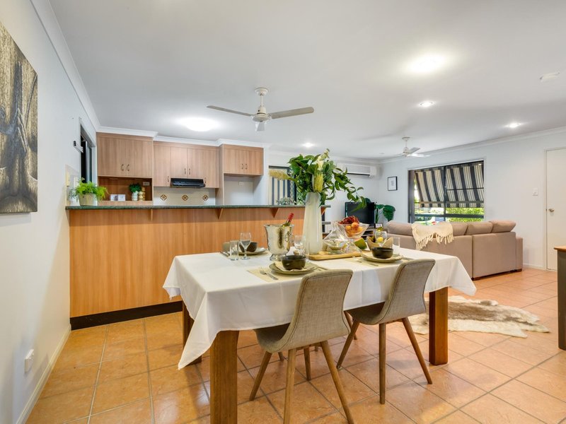 Photo - 7 Patroyce Court, Sarina QLD 4737 - Image 5