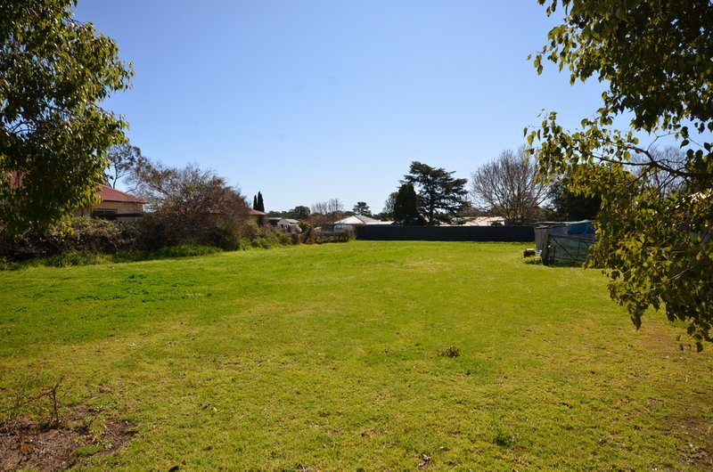 Photo - 7 Patterson Street, Tahmoor NSW 2573 - Image 2