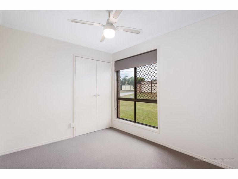 Photo - 7 Pavon Street, Regents Park QLD 4118 - Image 7