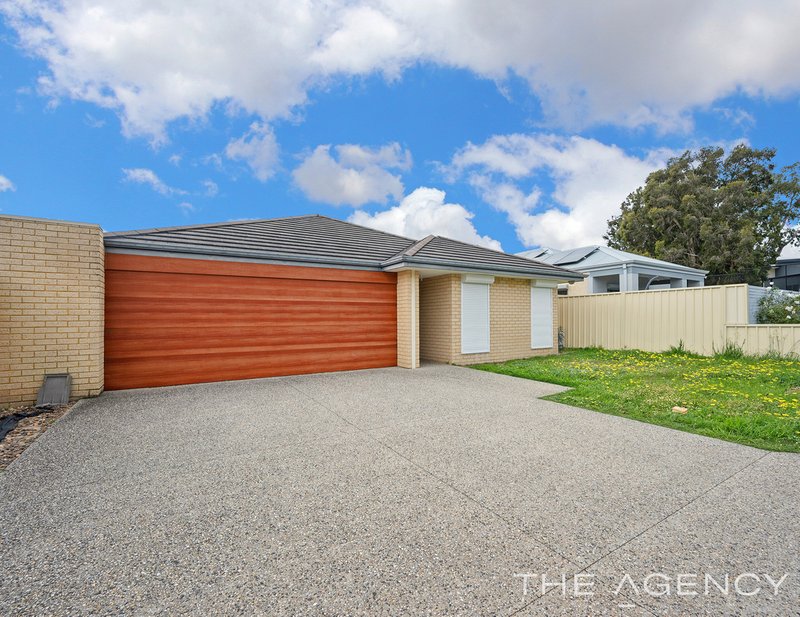 Photo - 7 Peace Loop, Kewdale WA 6105 - Image 1