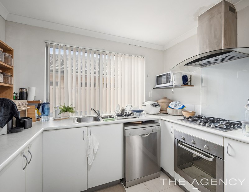 Photo - 7 Peace Loop, Kewdale WA 6105 - Image 10