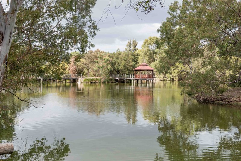 Photo - 7 Peace Loop, Kewdale WA 6105 - Image 23