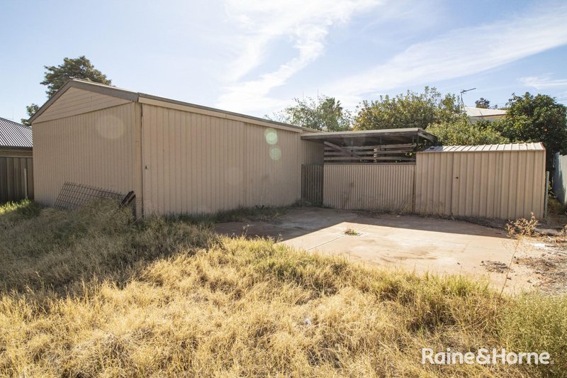 Photo - 7 Pearce Street, Port Augusta SA 5700 - Image 2