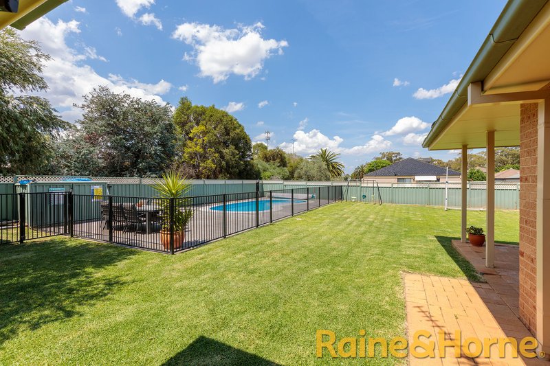 Photo - 7 Pebble Beach Drive, Dubbo NSW 2830 - Image 15