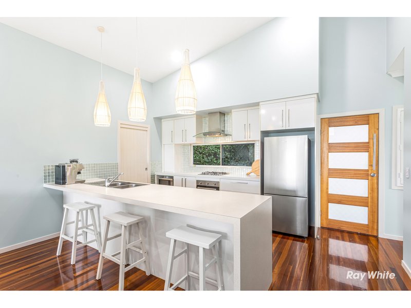Photo - 7 Pegasus Court, Lammermoor QLD 4703 - Image 9