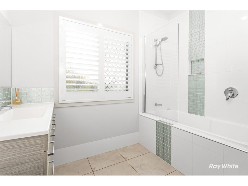 Photo - 7 Pegasus Court, Lammermoor QLD 4703 - Image 23