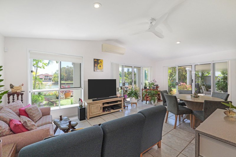 Photo - 7 Pelican Waters Boulevard, Pelican Waters QLD 4551 - Image 12