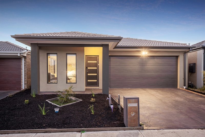 7 Pembury Street, Craigieburn VIC 3064