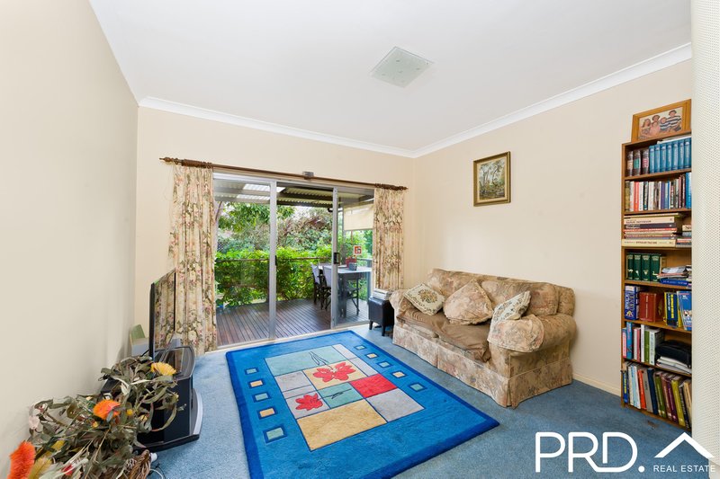 Photo - 7 Penrose Avenue, East Hills NSW 2213 - Image 5