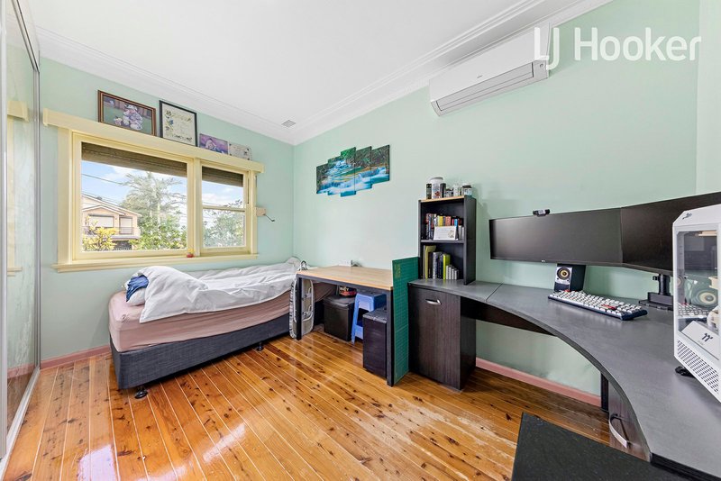 Photo - 7 Pepler Rd , Cabramatta West NSW 2166 - Image 12