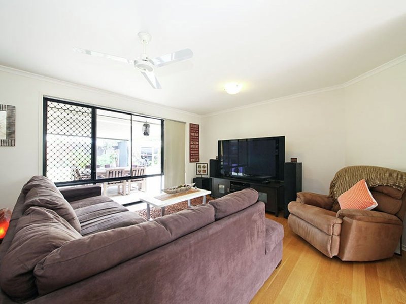 Photo - 7 Pepperina Court, Narangba QLD 4504 - Image 6