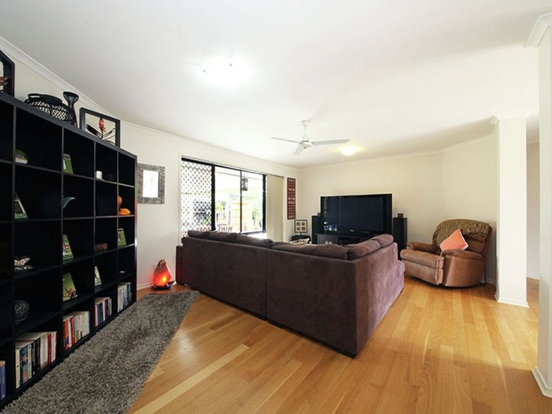 Photo - 7 Pepperina Court, Narangba QLD 4504 - Image 8