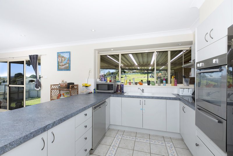 Photo - 7 Peppertree Circuit, Toronto NSW 2283 - Image 3