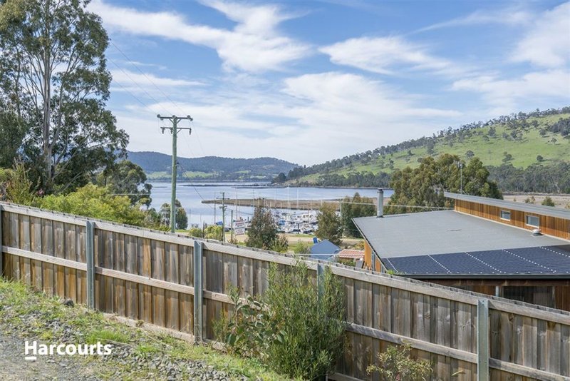 Photo - 7 Percy Street, Port Huon TAS 7116 - Image 2