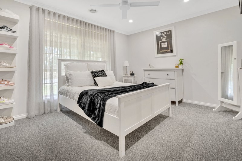 Photo - 7 Peregrine Road, Oaklands Junction VIC 3063 - Image 26