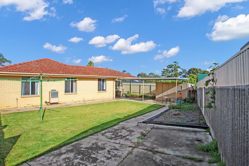 Photo - 7 Perkins Road, Morphett Vale SA 5162 - Image 11