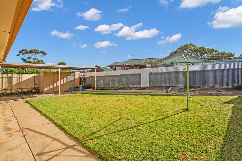 Photo - 7 Perkins Road, Morphett Vale SA 5162 - Image 12