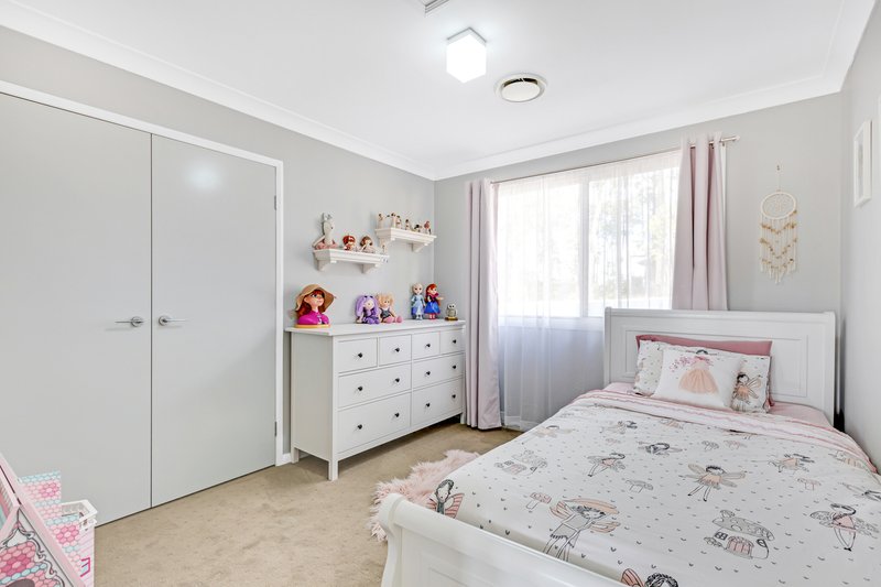 Photo - 7 Perla Close, Eatons Hill QLD 4037 - Image 20