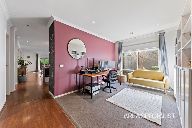 Photo - 7 Perry Court, Pakenham VIC 3810 - Image 13