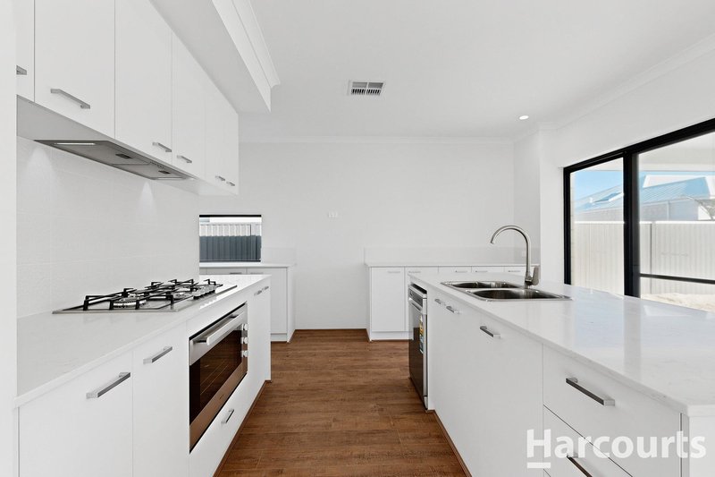 Photo - 7 Phaxas Street, Jindalee WA 6036 - Image 2