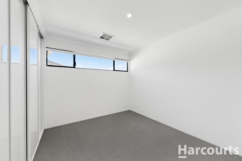 Photo - 7 Phaxas Street, Jindalee WA 6036 - Image 10