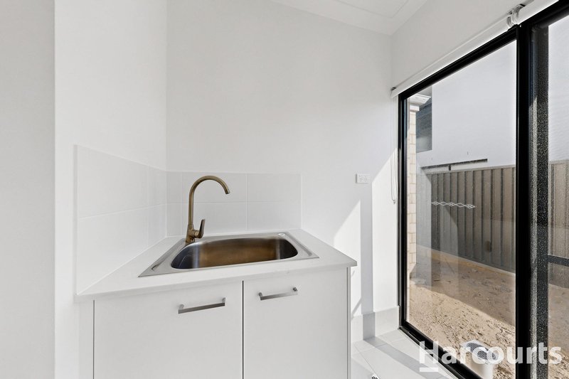 Photo - 7 Phaxas Street, Jindalee WA 6036 - Image 14