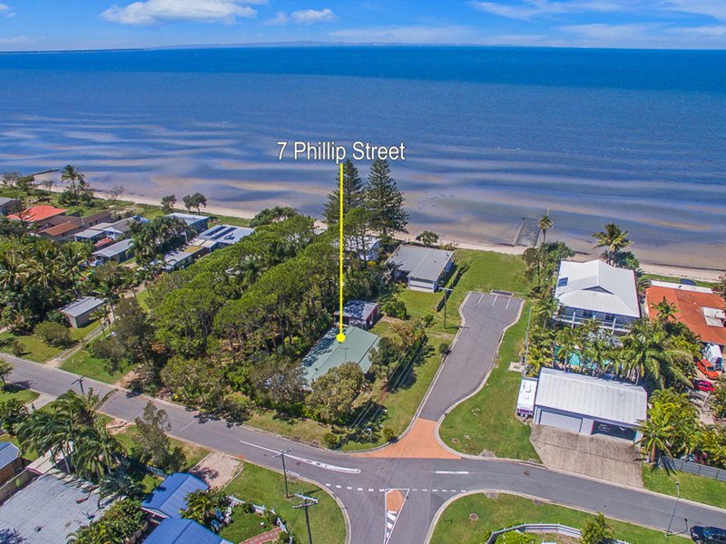 Photo - 7 Phillip Street, Beachmere QLD 4510 - Image 2