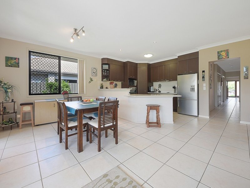 Photo - 7 Picabeen Court, North Lakes QLD 4509 - Image 6