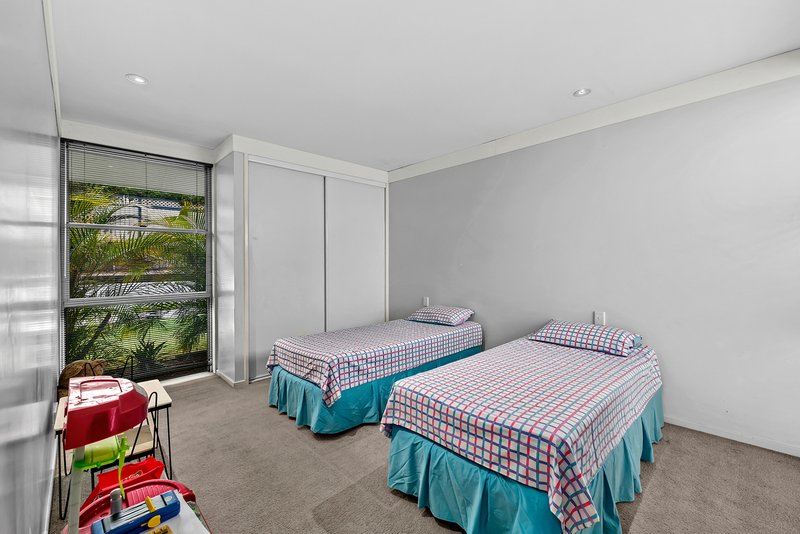 Photo - 7 Picasso Crescent, Carseldine QLD 4034 - Image 18