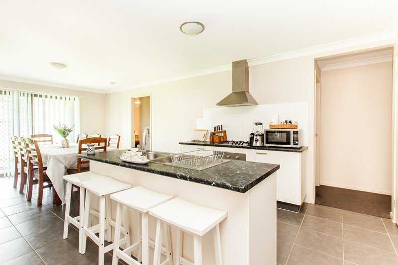 Photo - 7 Picton St , Cessnock NSW 2325 - Image 2