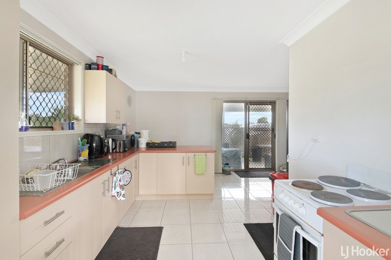 Photo - 7 Pillich Street, Kawana QLD 4701 - Image 3