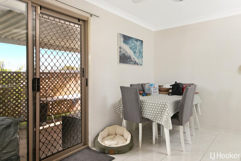 Photo - 7 Pillich Street, Kawana QLD 4701 - Image 5