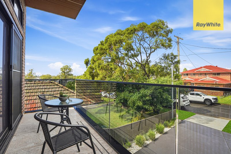 Photo - 7 Pindari Crescent, South Wentworthville NSW 2145 - Image 16