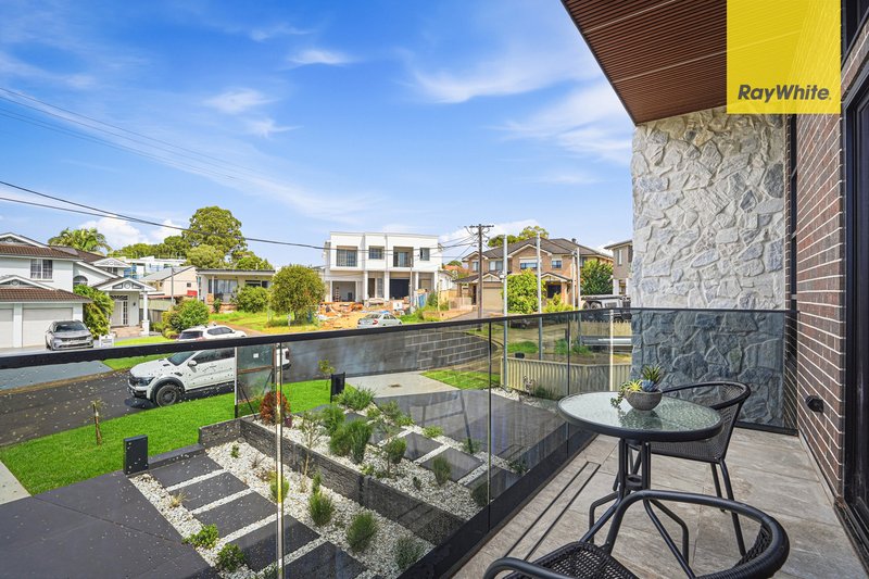 Photo - 7 Pindari Crescent, South Wentworthville NSW 2145 - Image 17