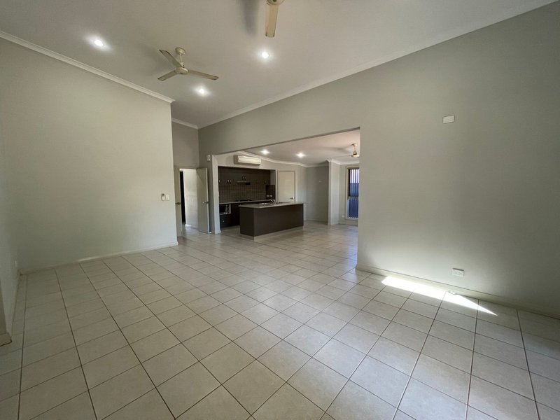 Photo - 7 Pinnacle Street, Nickol WA 6714 - Image 12