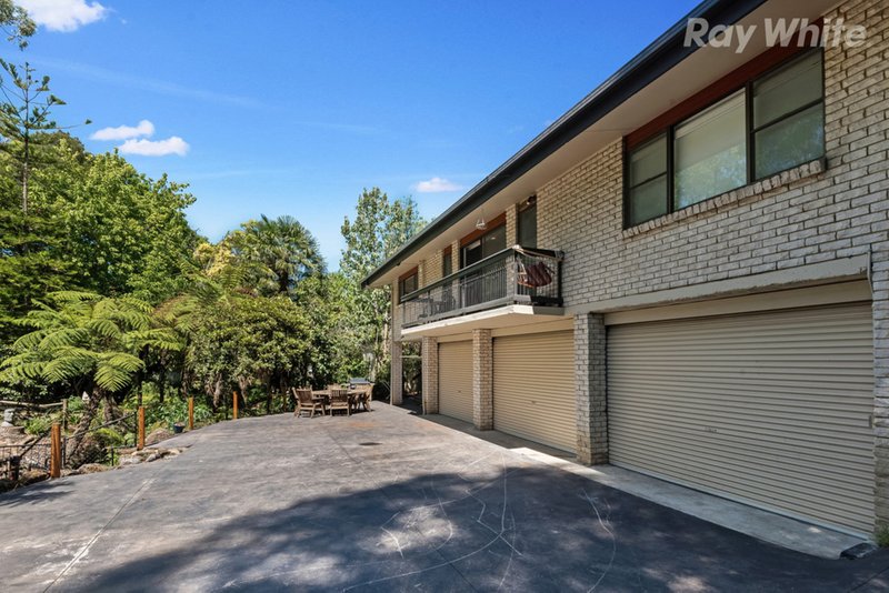 7 Pioneer Avenue, Upwey VIC 3158