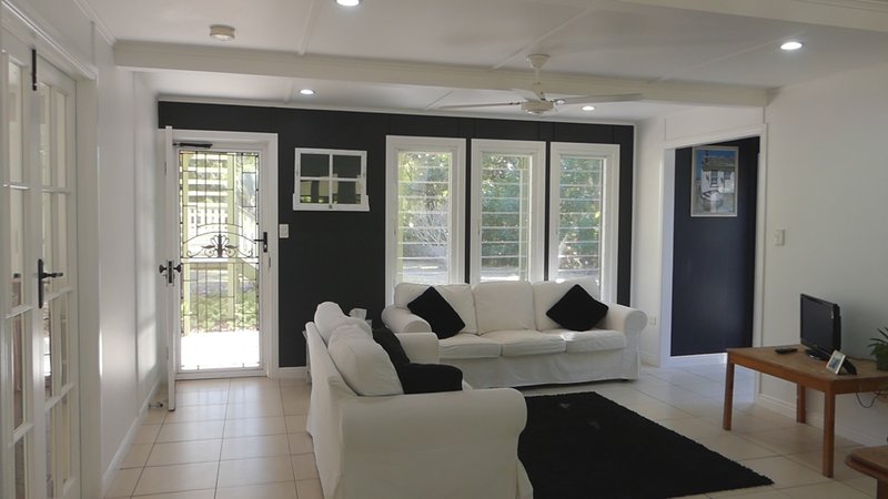 Photo - 7 Plum Tree Cres , Moore Park Beach QLD 4670 - Image 8