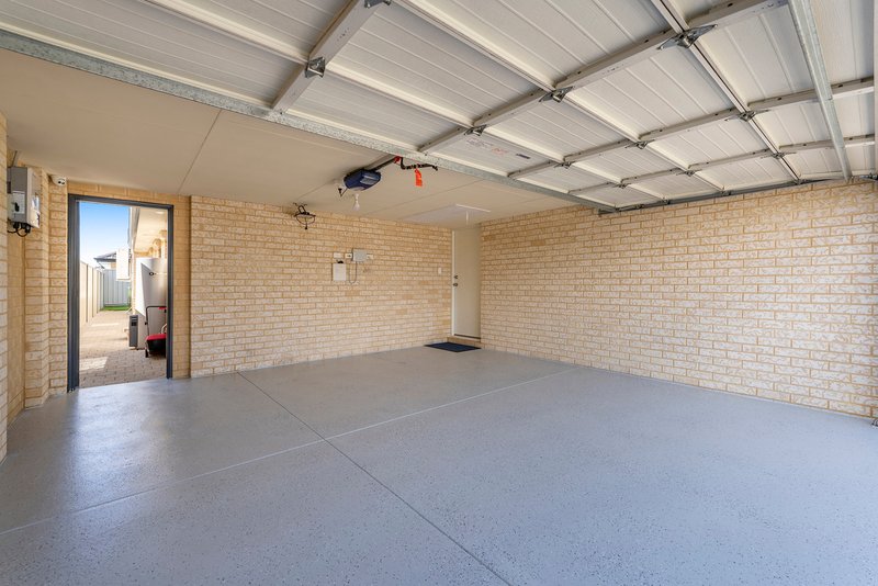 Photo - 7 Poorinda Lane, Baldivis WA 6171 - Image 28