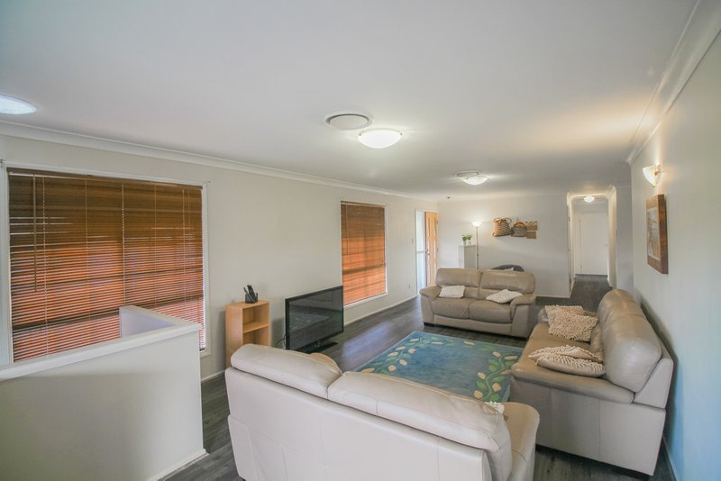 Photo - 7 Portley Street, Bundamba QLD 4304 - Image 6