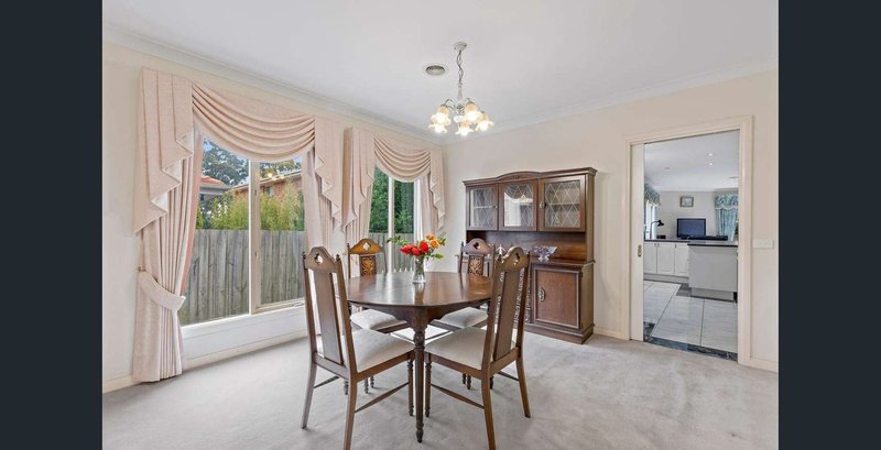 Photo - 7 Pottery Drive, Blackburn North VIC 3130 - Image 7