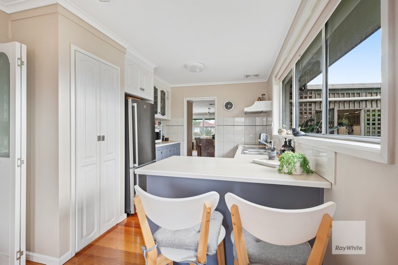 Photo - 7 Power Close, Gladstone Park VIC 3043 - Image 8