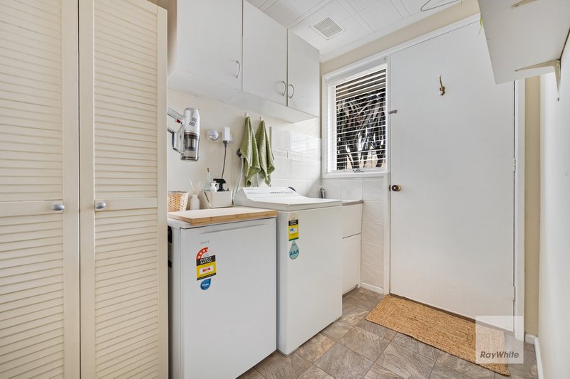 Photo - 7 Power Close, Gladstone Park VIC 3043 - Image 16