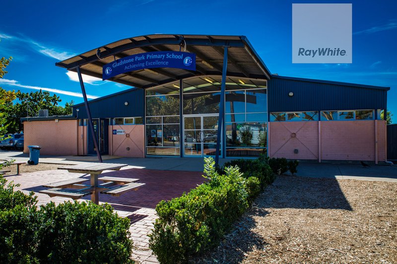 Photo - 7 Power Close, Gladstone Park VIC 3043 - Image 23