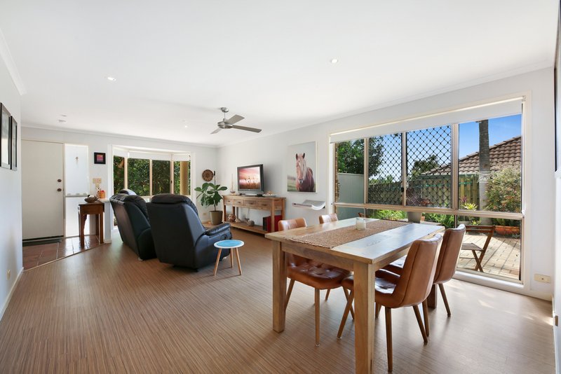 Photo - 7 Prahran Court, Robina QLD 4226 - Image 3