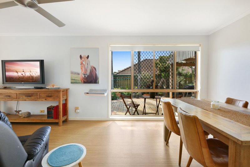 Photo - 7 Prahran Court, Robina QLD 4226 - Image 6